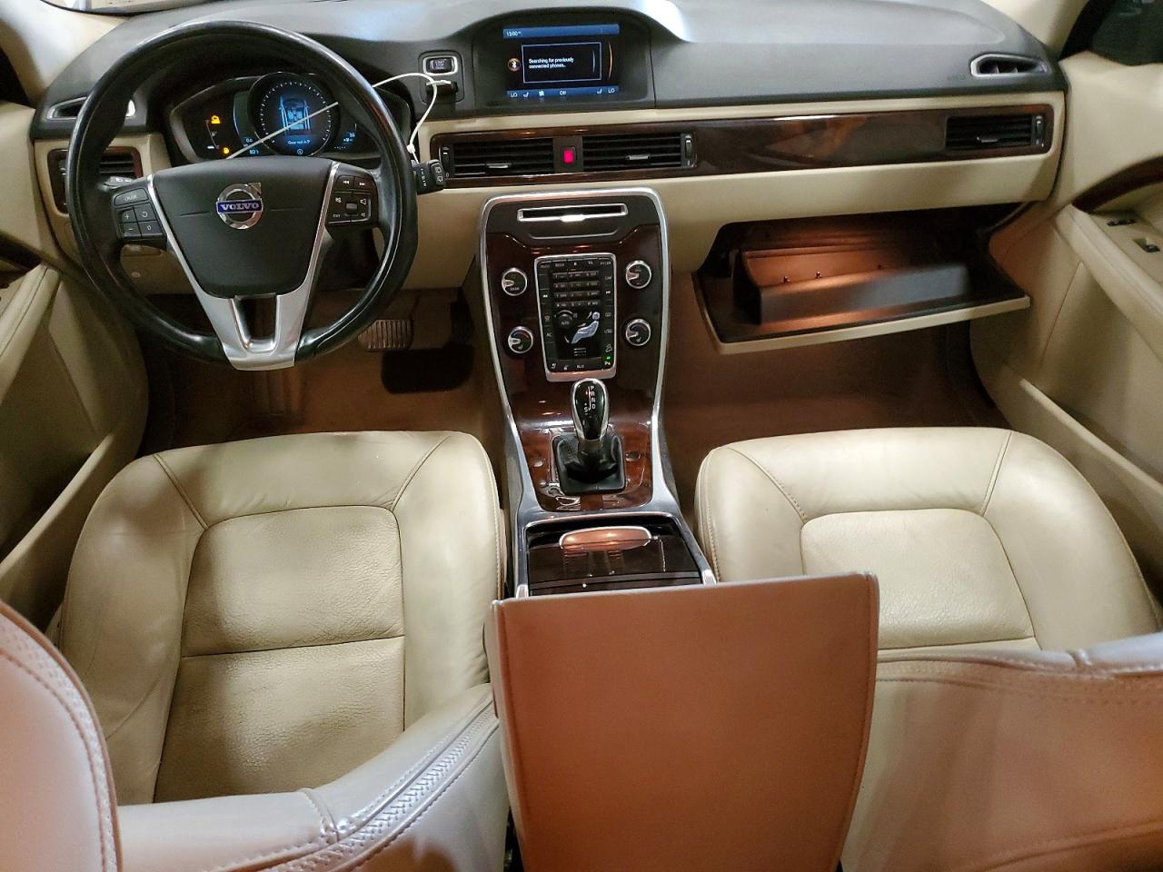 Volvo XC70 T6