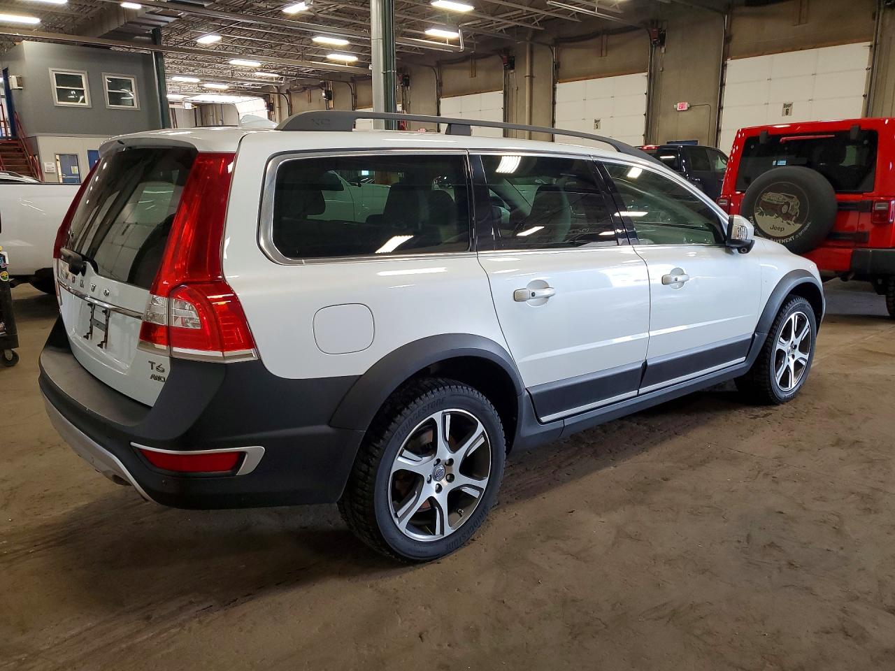 Volvo XC70 T6