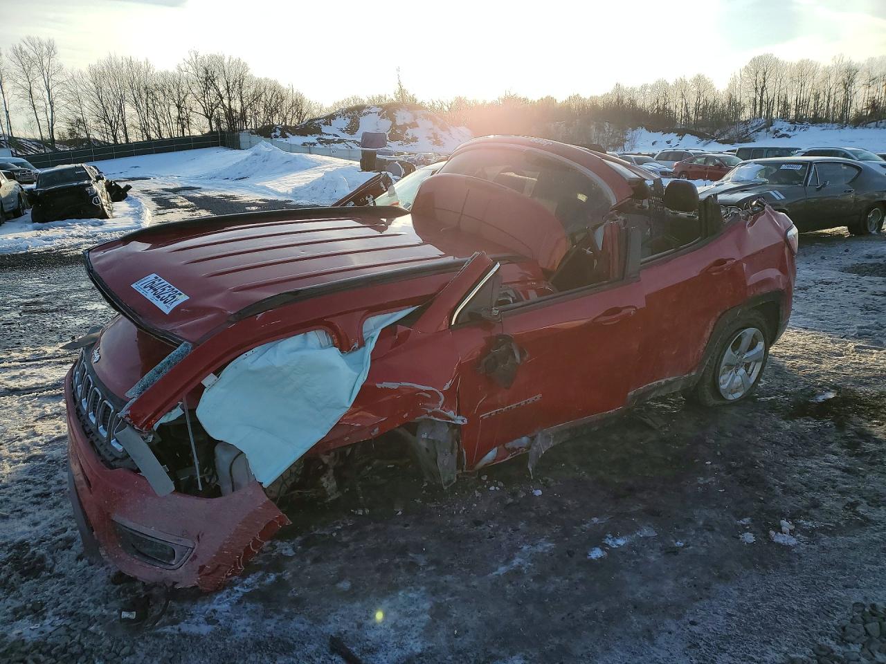 Salvage Jeep Compass Image