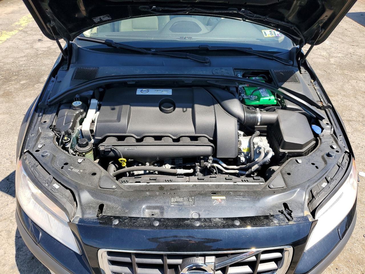 Volvo XC70 T6