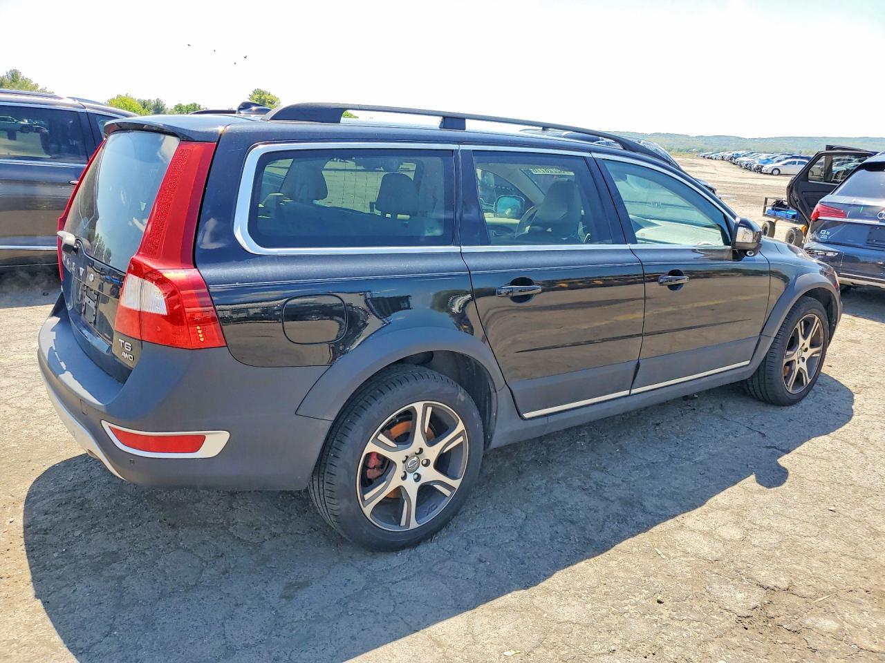 Volvo XC70 T6