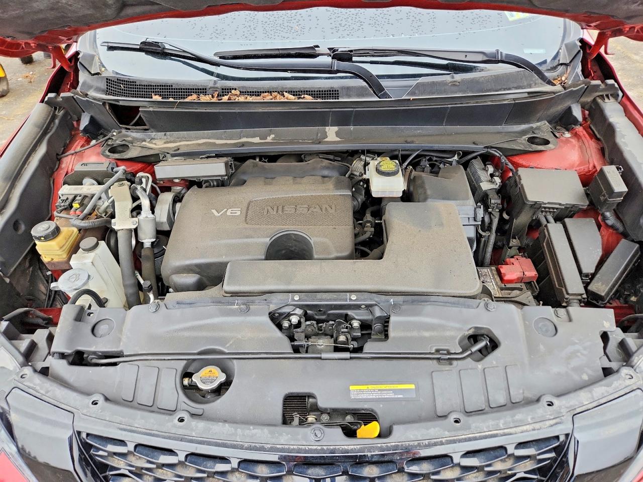 Nissan Pathfinder Sv