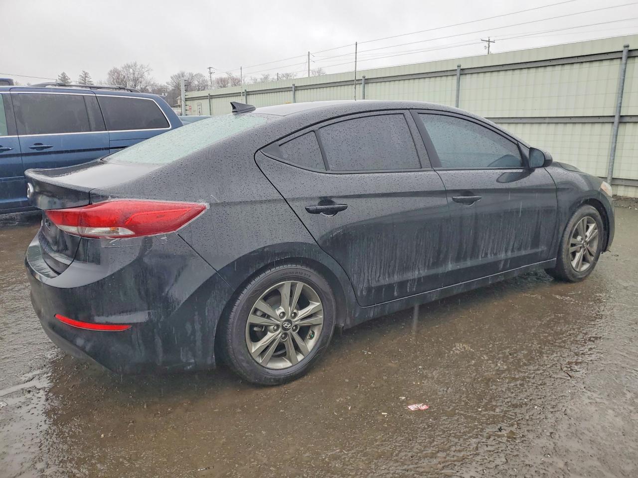 Hyundai ELANTRA Value Edition