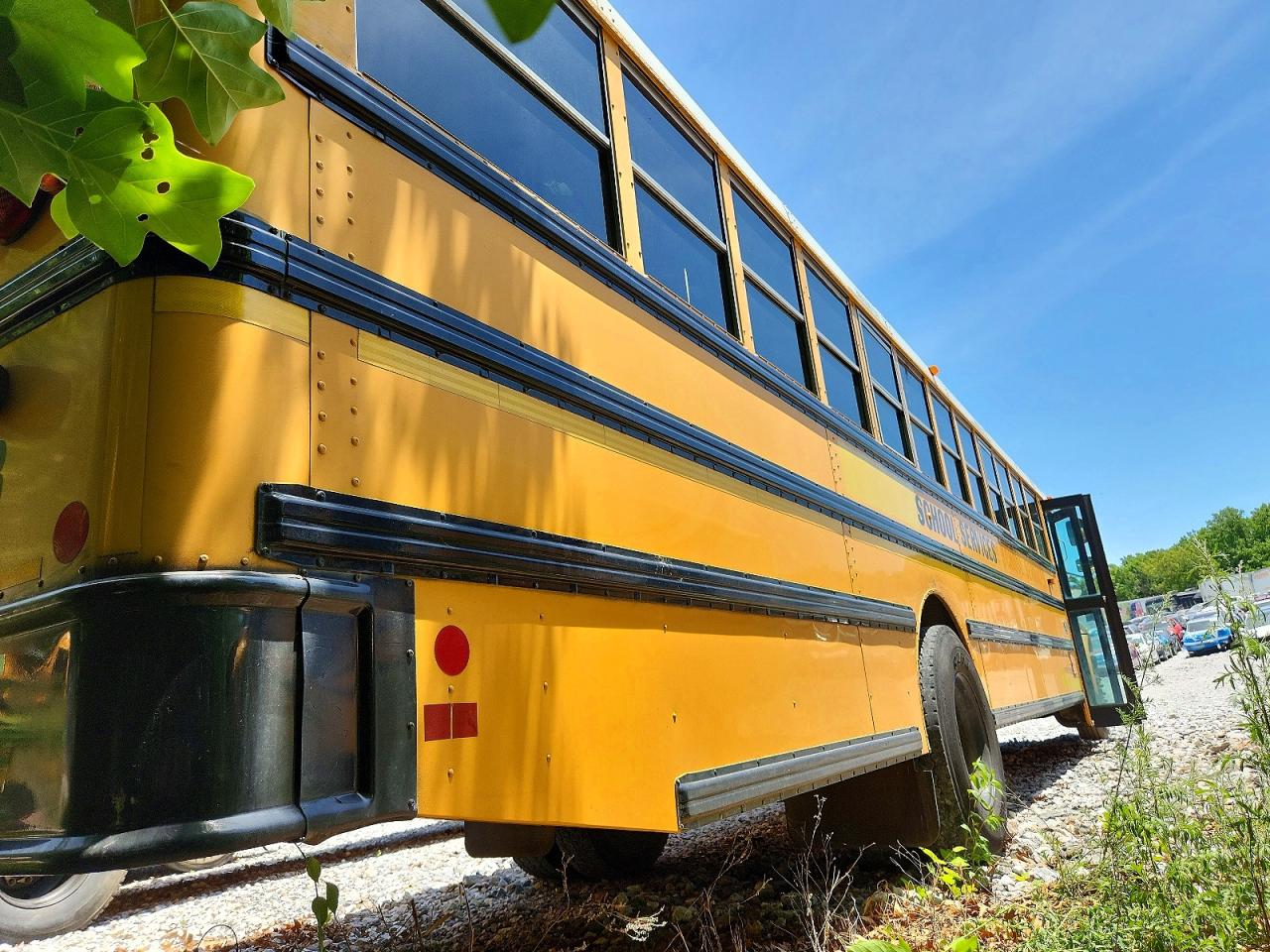 Ic Corporation Bus