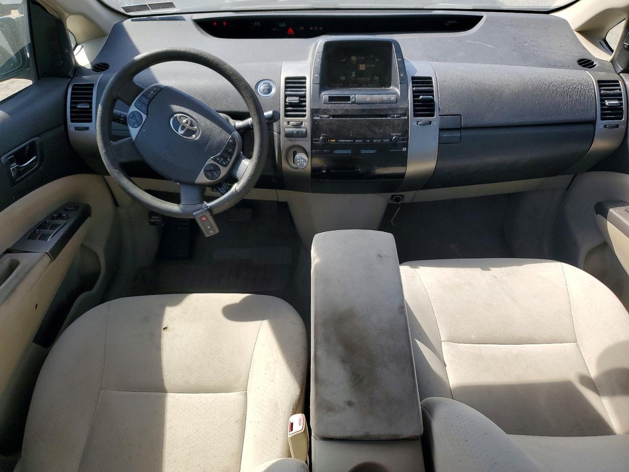 Toyota Prius Base