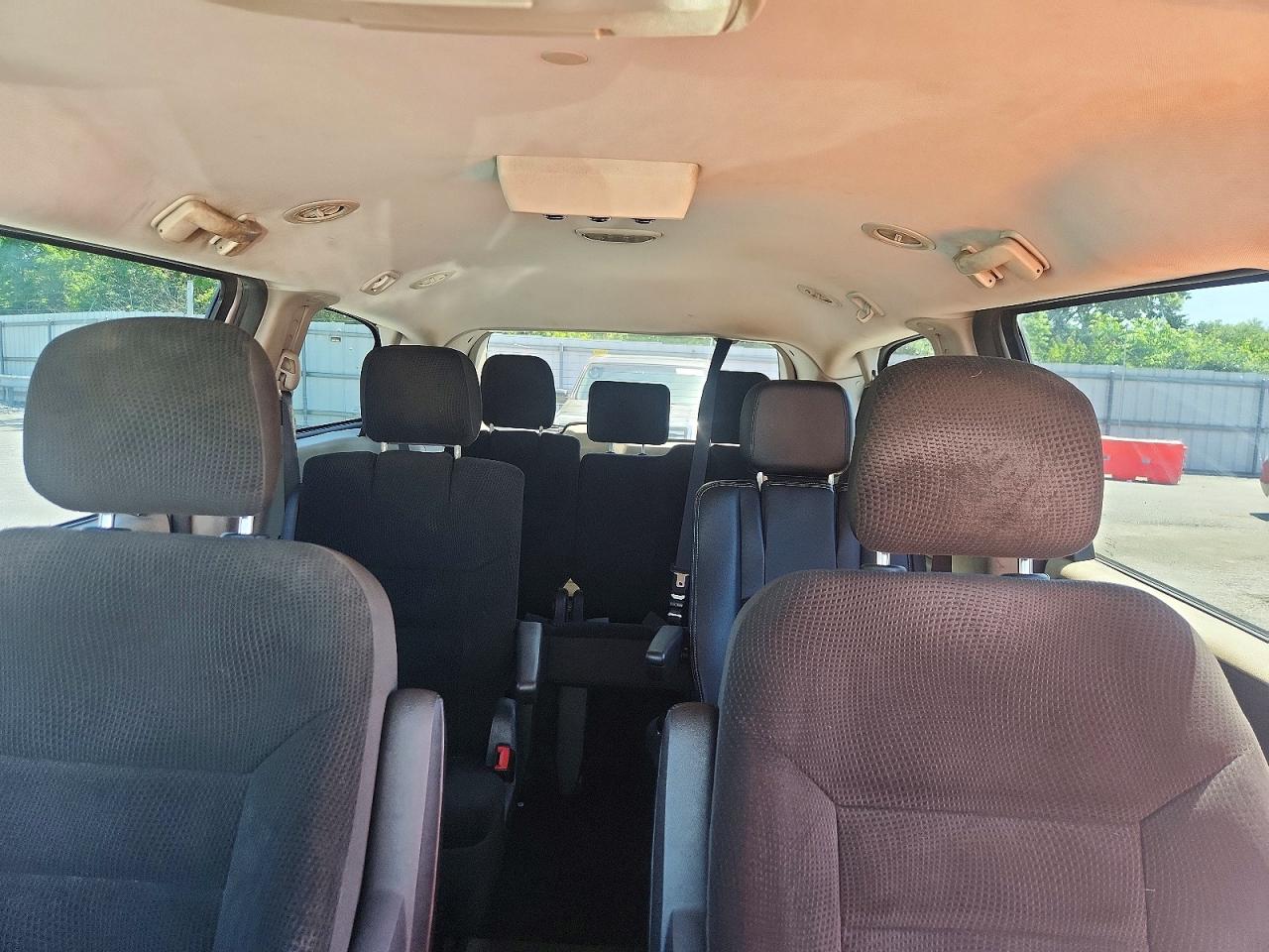 Dodge Caravan Se