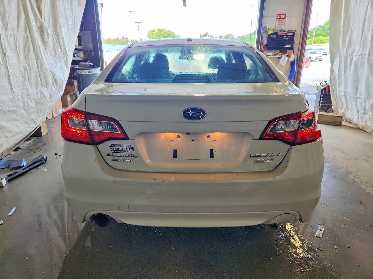 Subaru Legacy 2.5i Premium