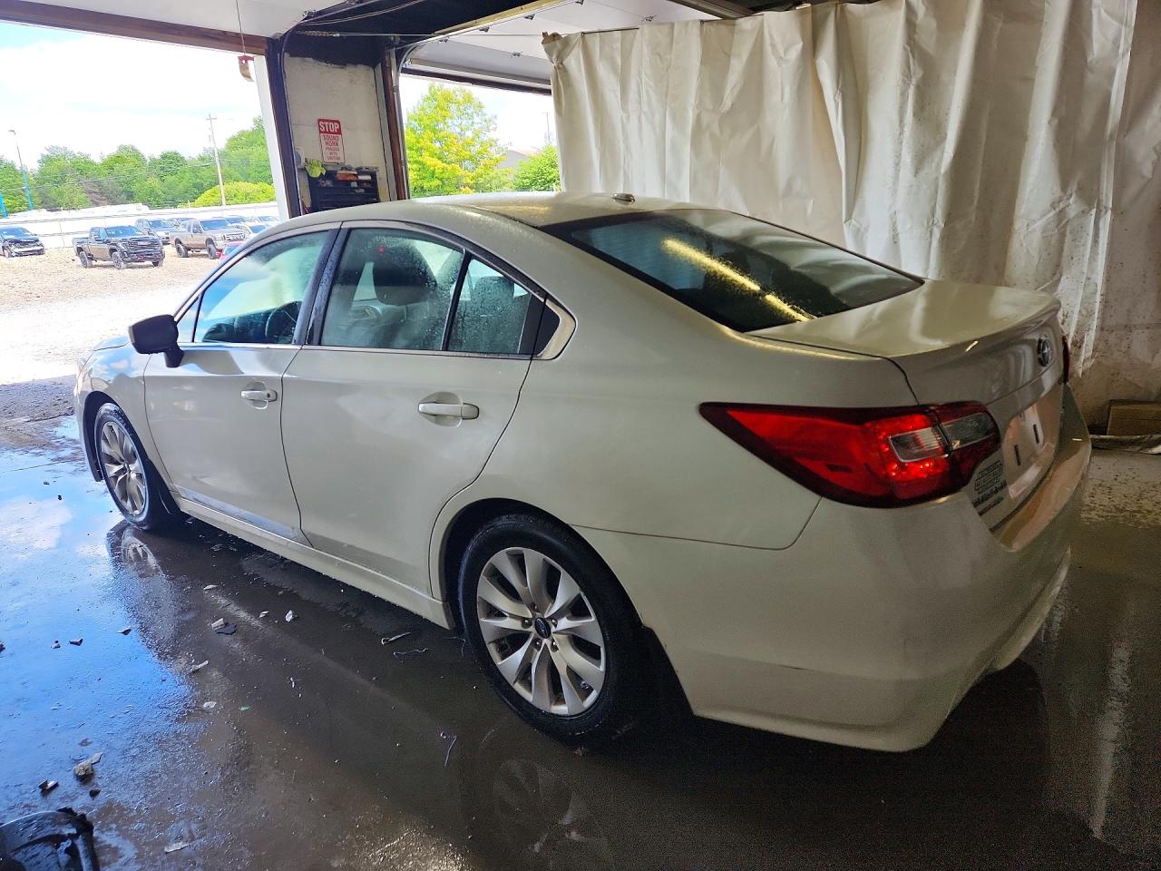 Subaru Legacy 2.5i Premium