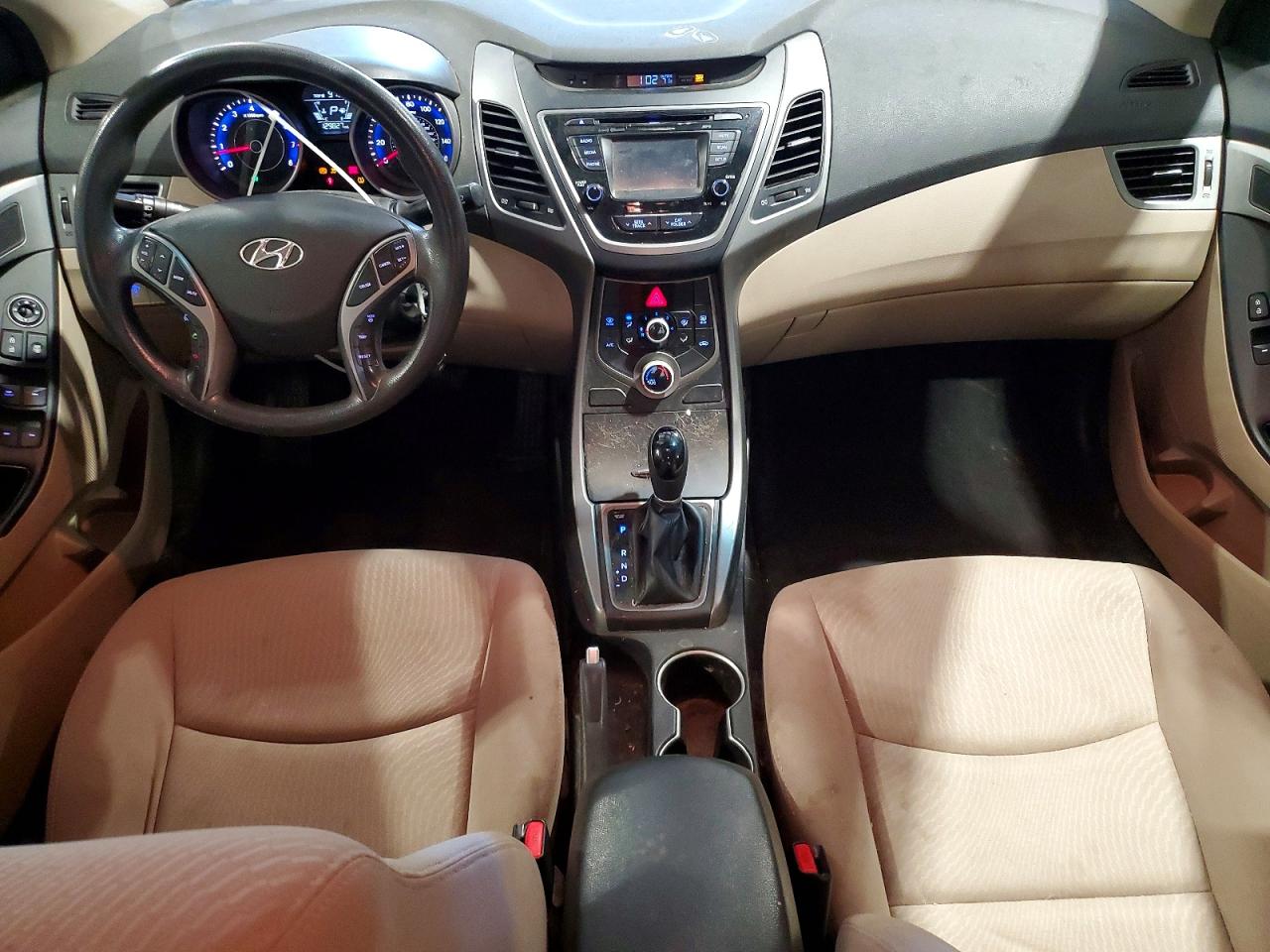Hyundai ELANTRA Se