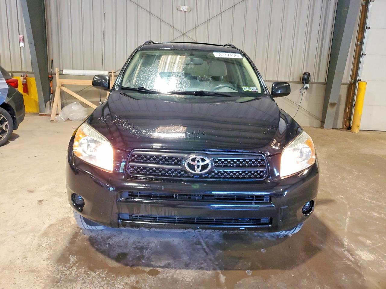 Toyota RAV4 Base