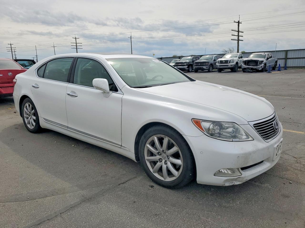 Lexus LS