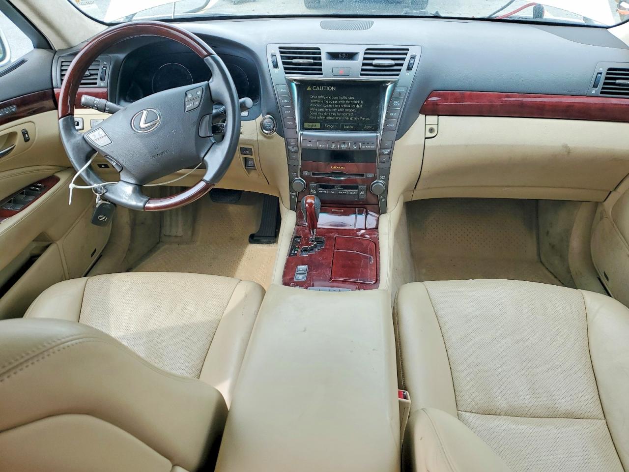 Lexus LS