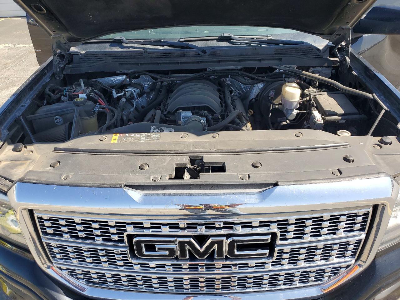 GMC Sierra K1500 Denali