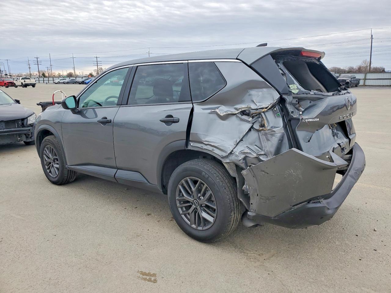 Nissan Rogue S
