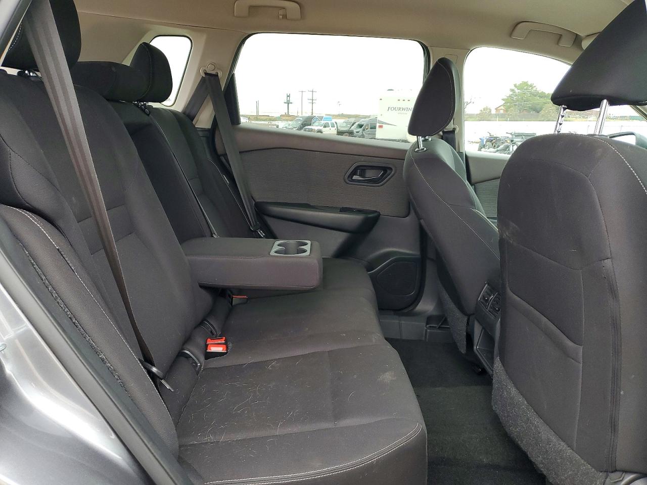 Nissan Rogue S