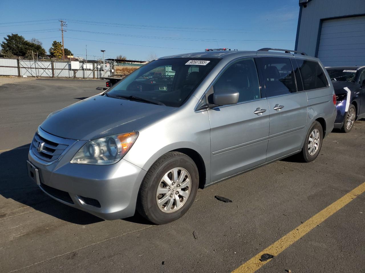 Salvage Honda Odyssey Image