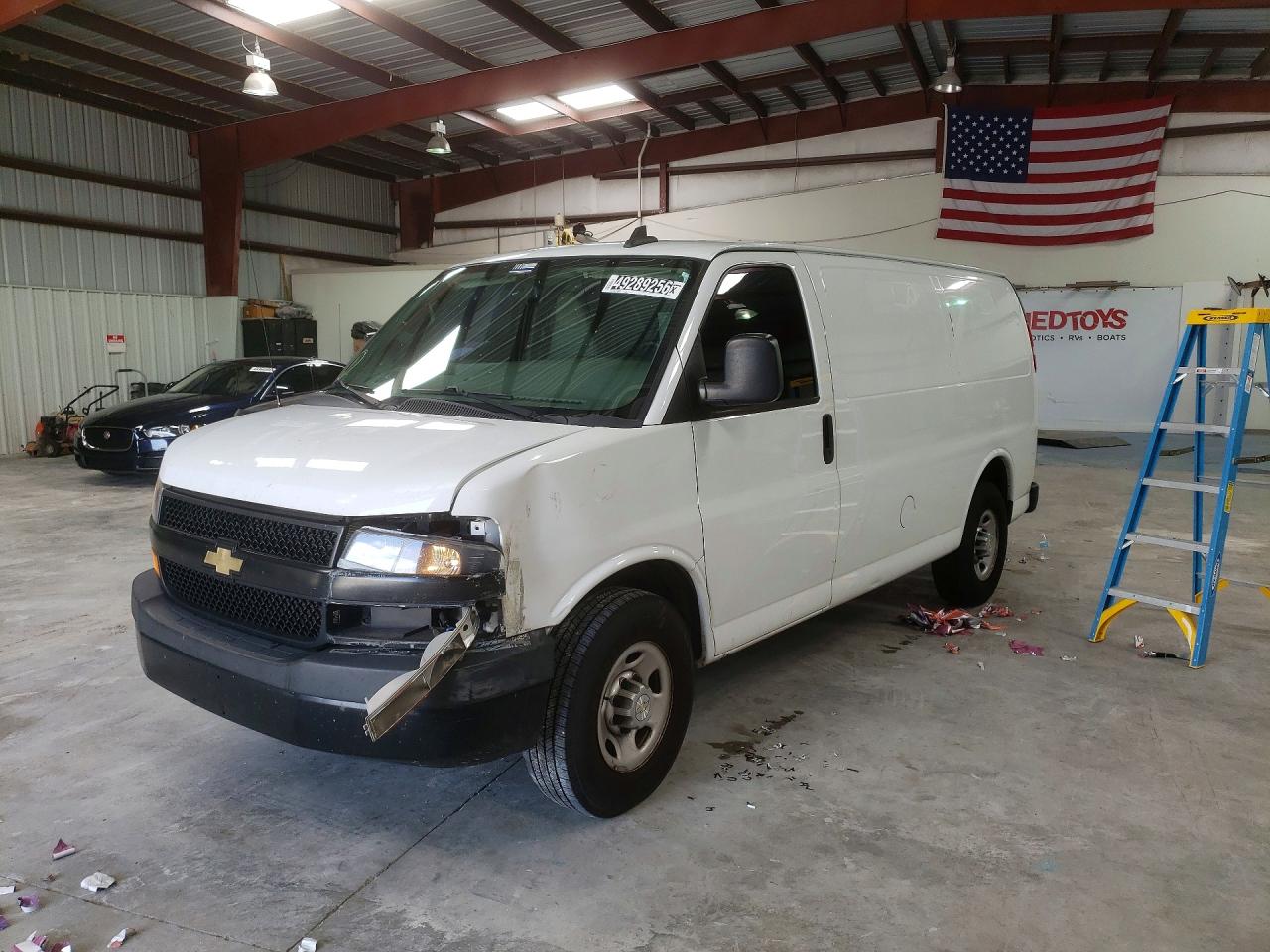 Salvage Chevrolet Express Image