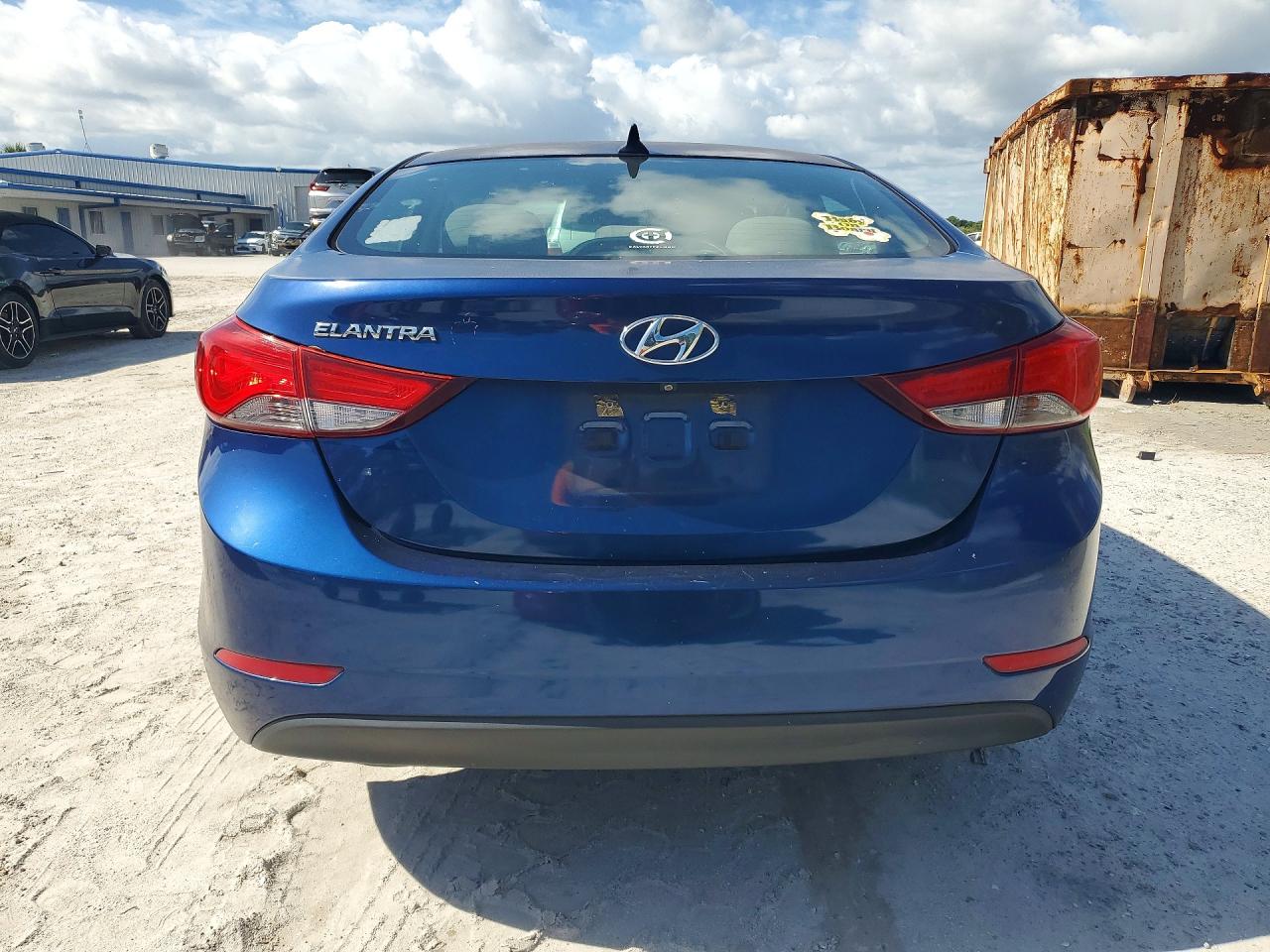 Hyundai ELANTRA Se