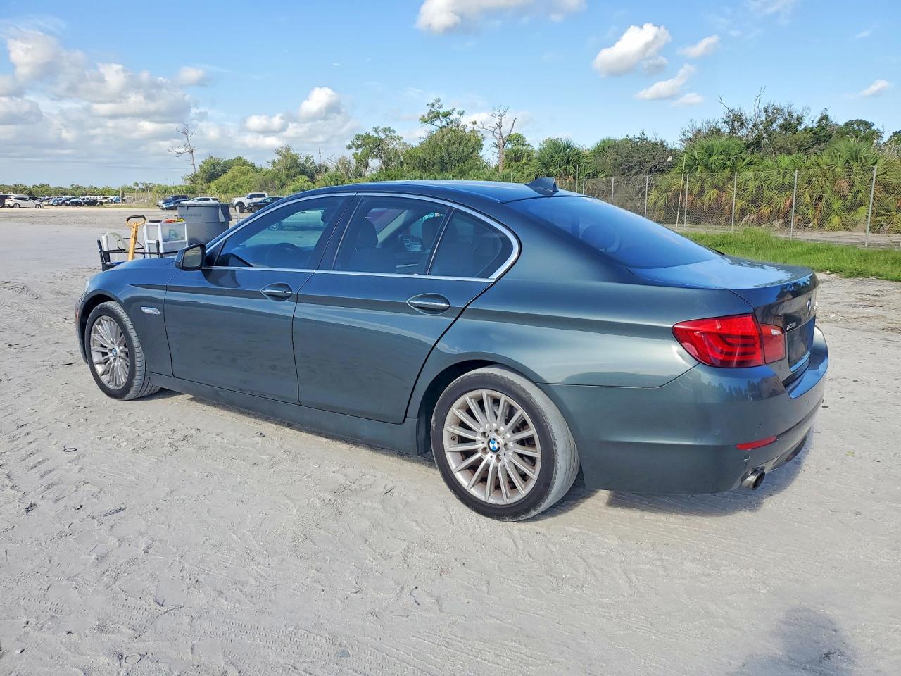 BMW 5 Series Xi