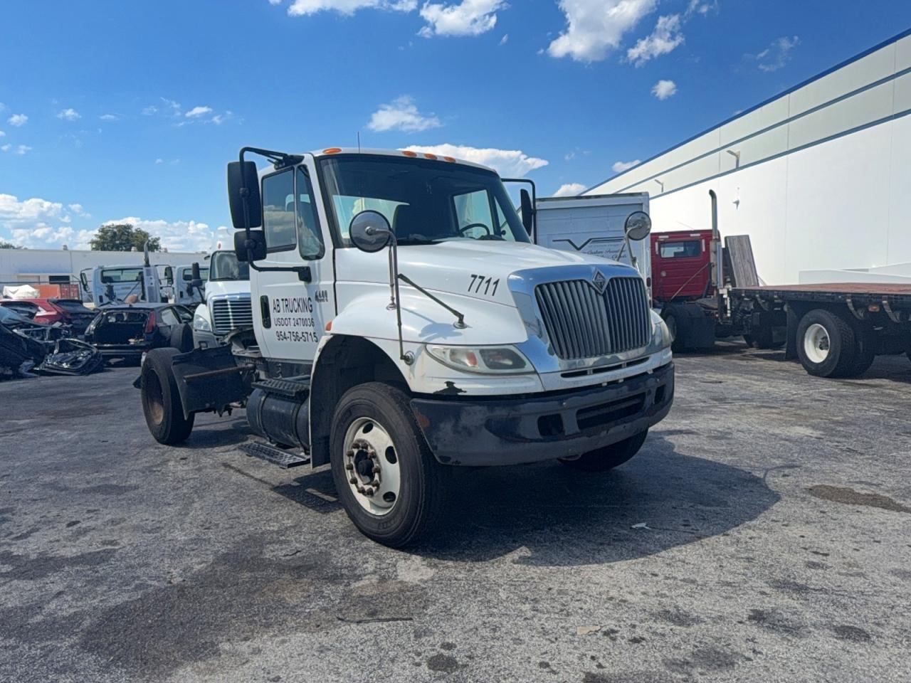 Salvage International 4000 Serie Image