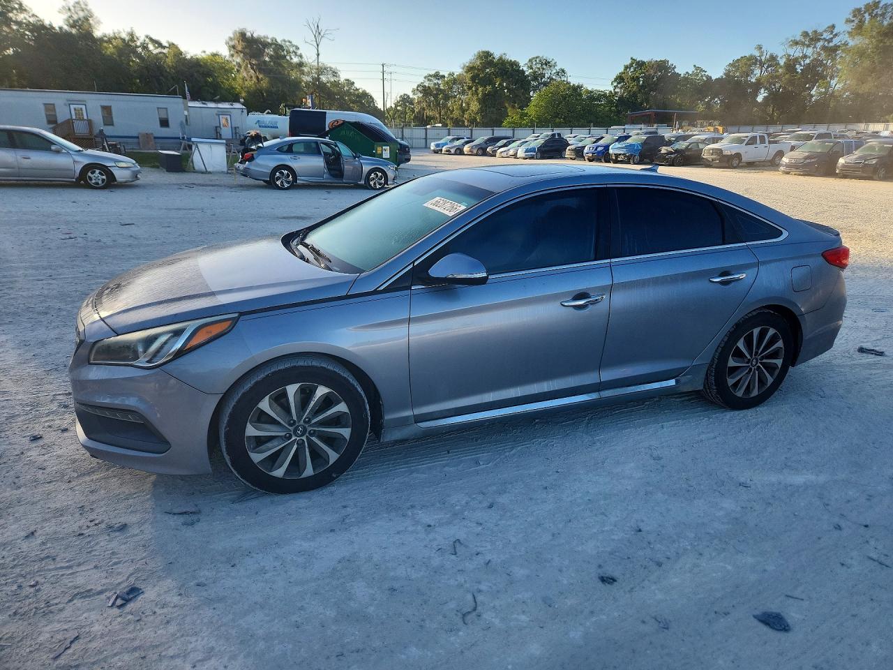 Salvage Hyundai SONATA Image