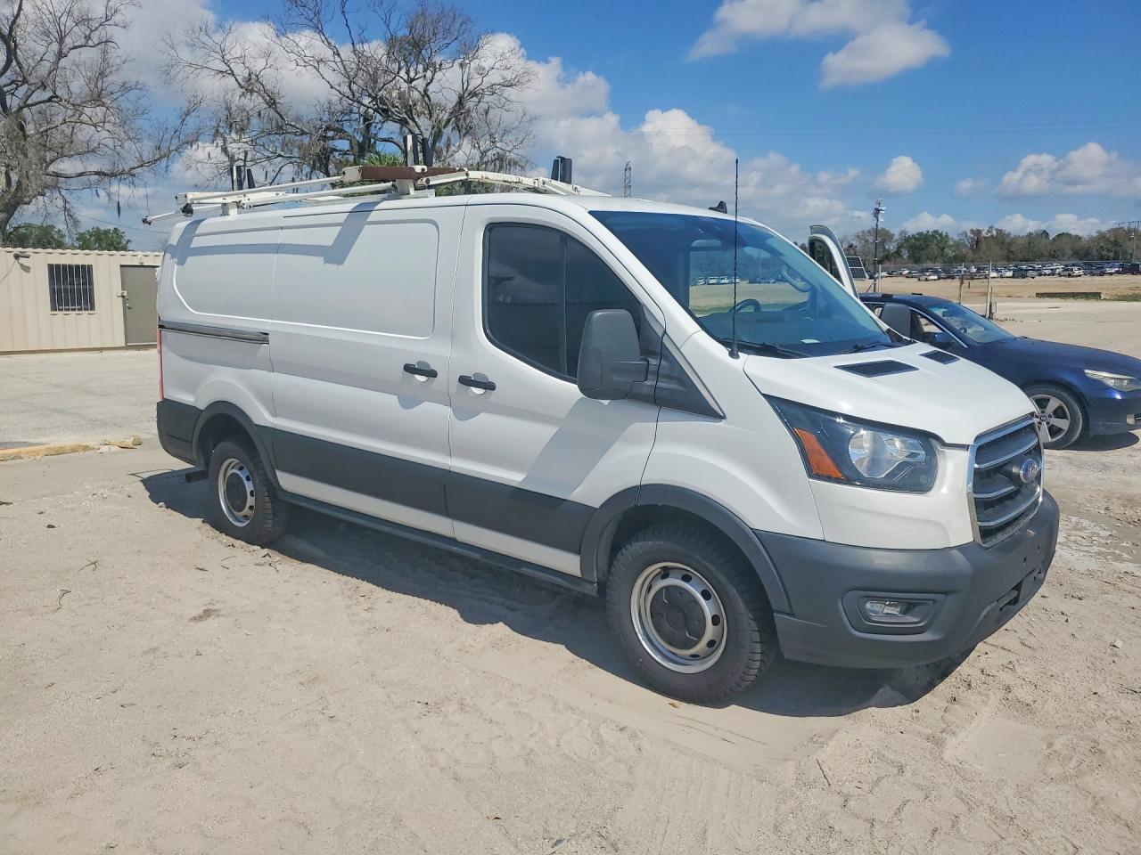 Ford Transit T-250