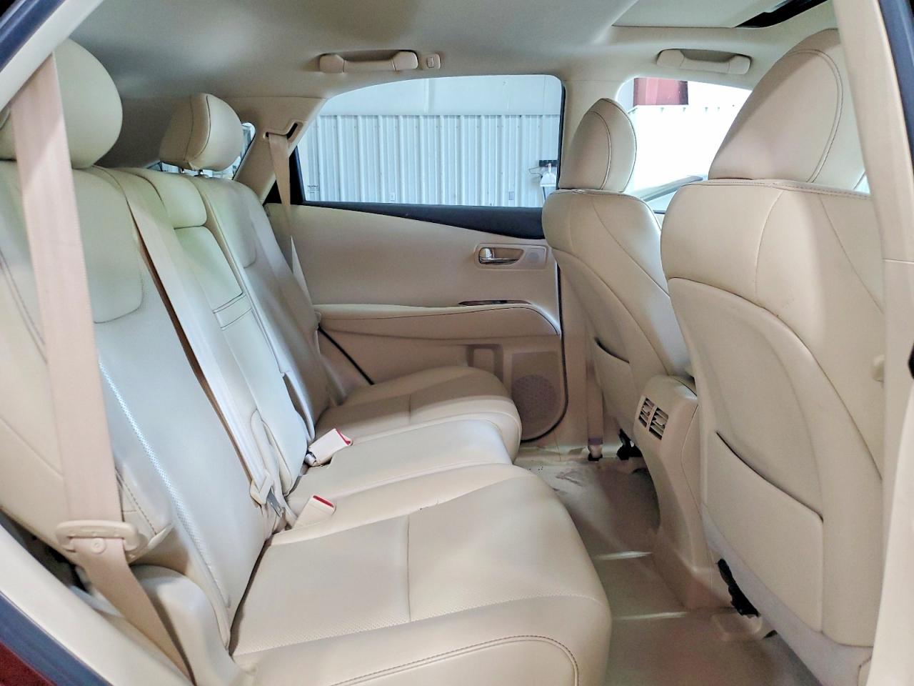 Lexus RX Base