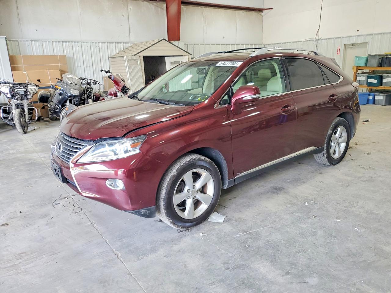 Salvage Lexus RX Image