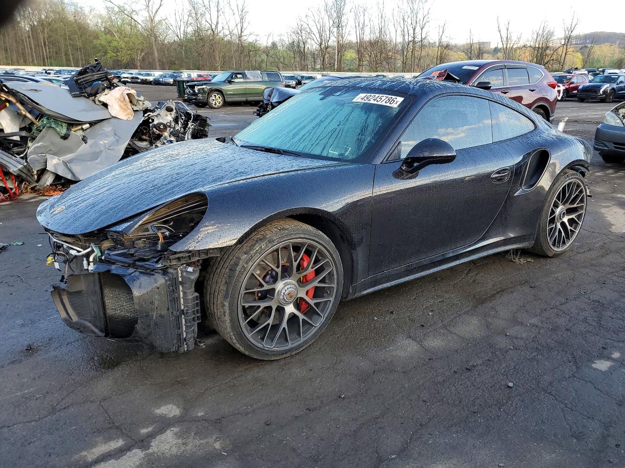 Salvage Porsche 911 Image