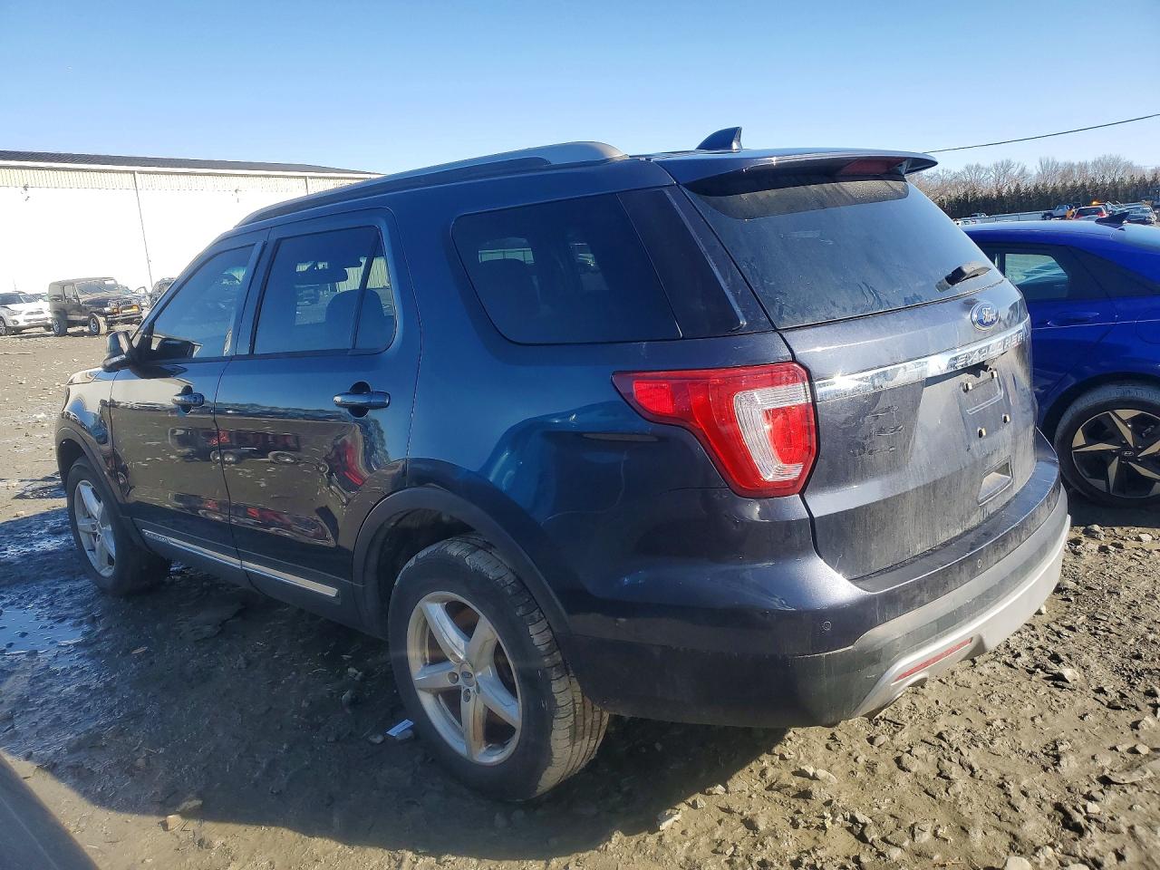Ford Explorer Xlt