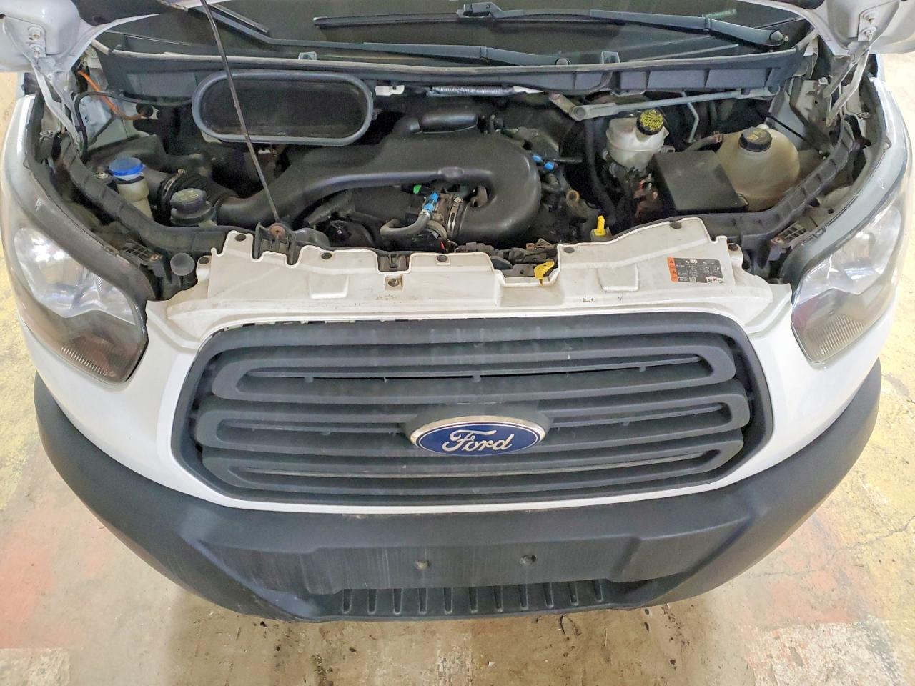 Ford Transit T-150