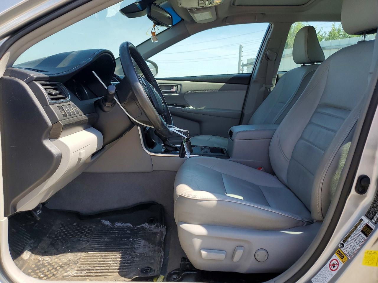 Toyota Camry Xle