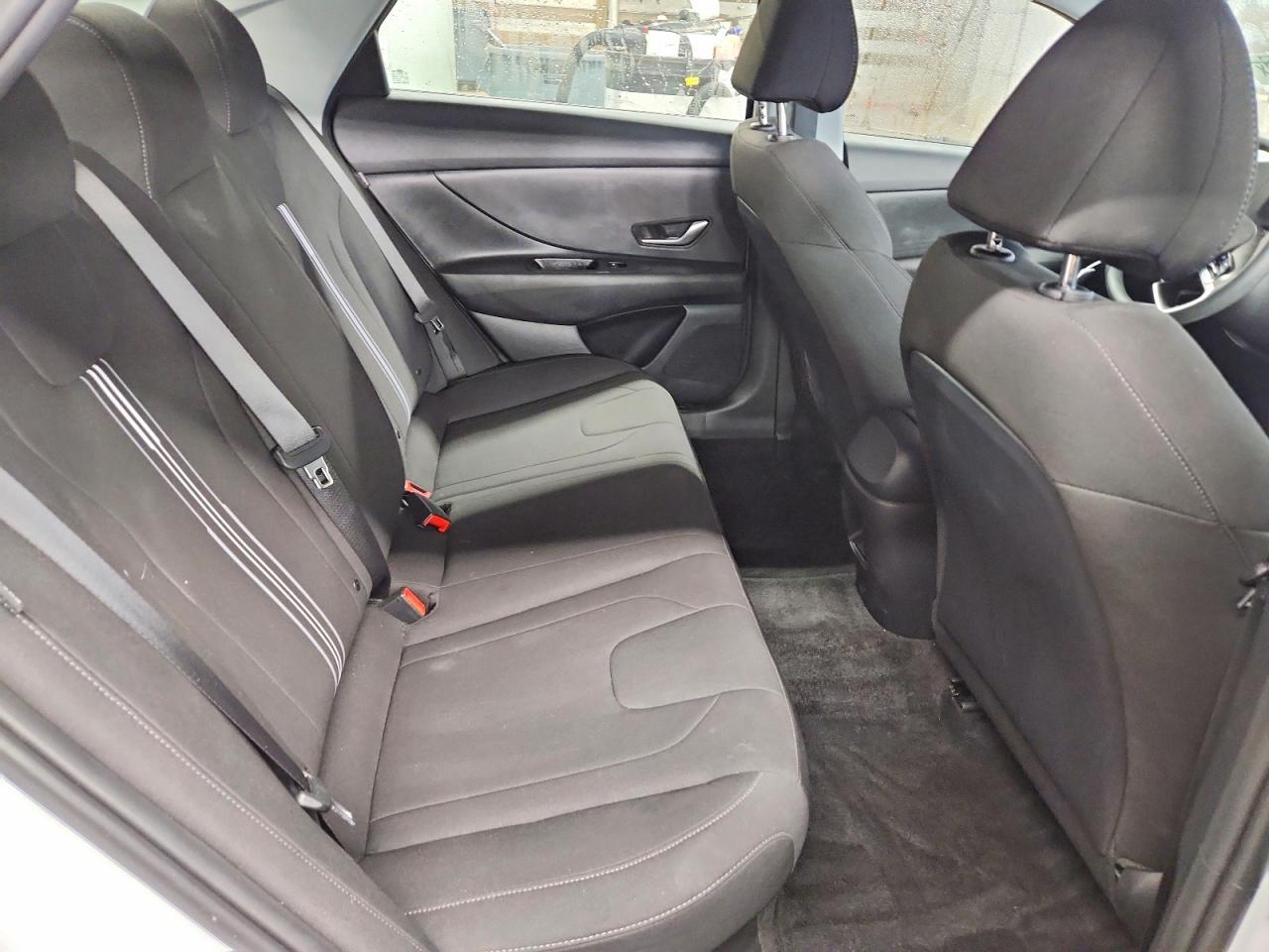 Hyundai ELANTRA Blue