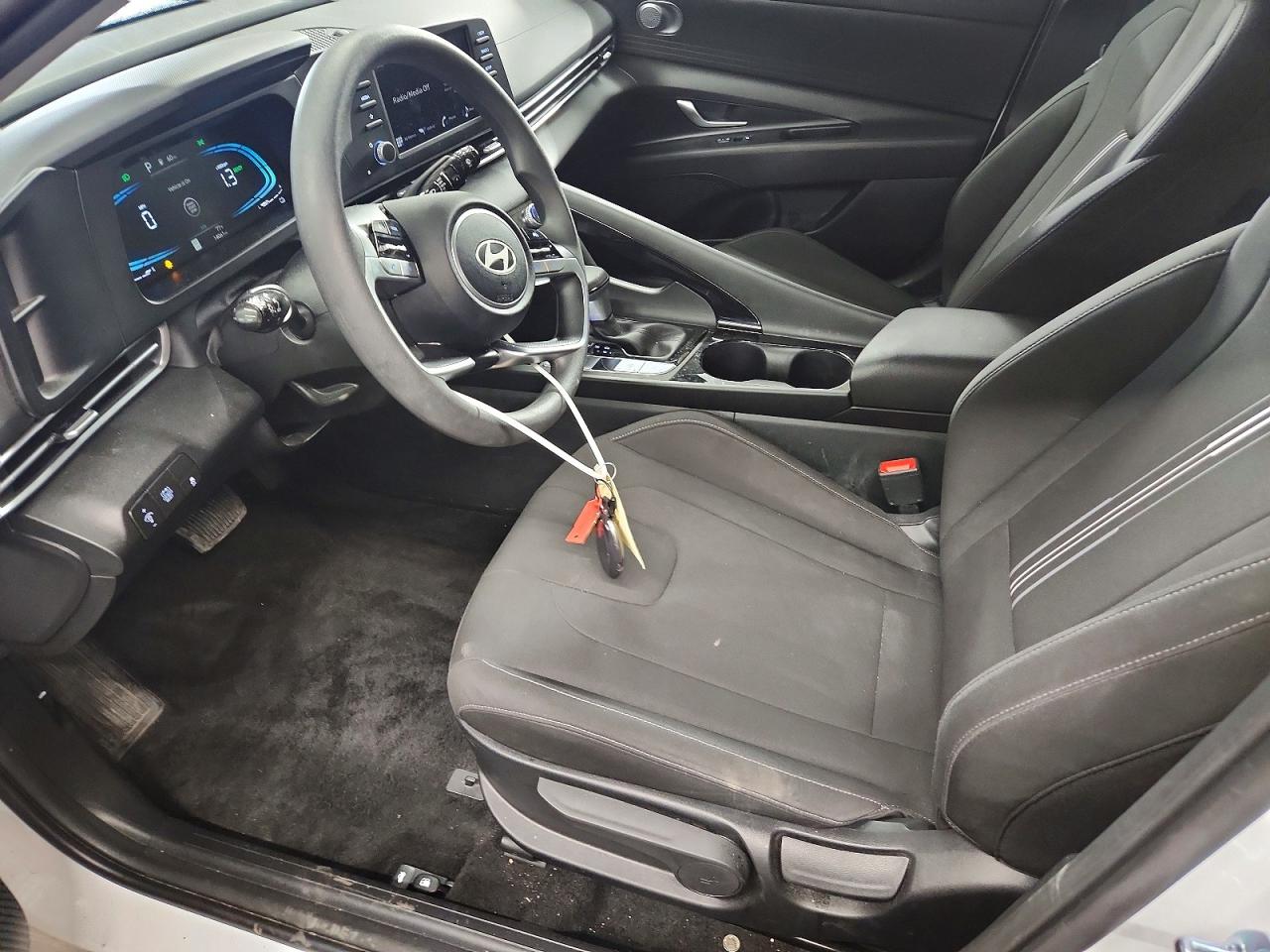 Hyundai ELANTRA Blue