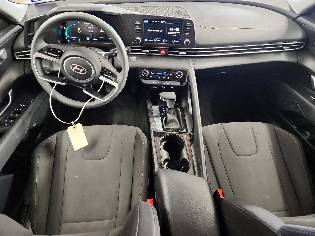 Hyundai ELANTRA Blue