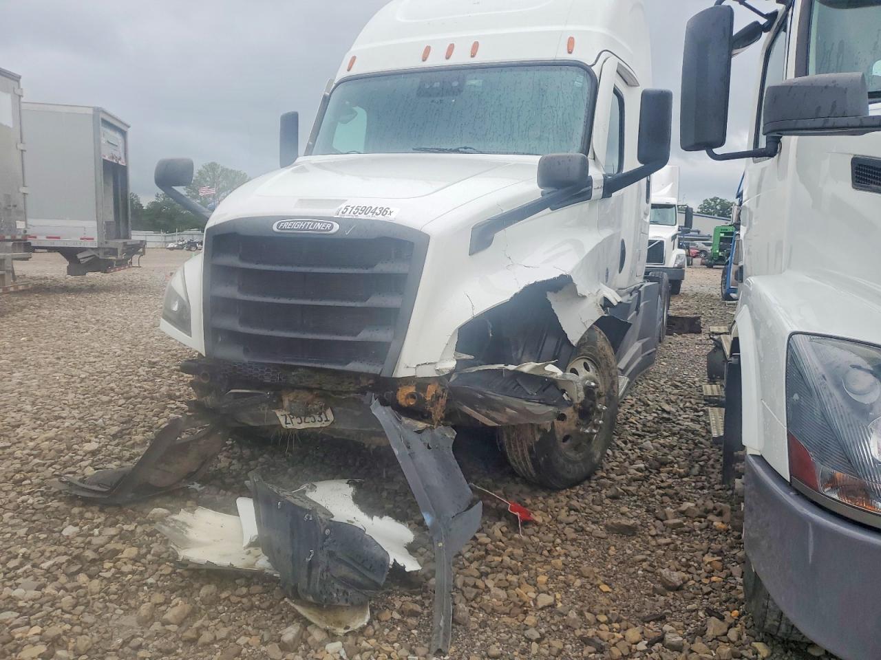Freightliner Cascadia 126