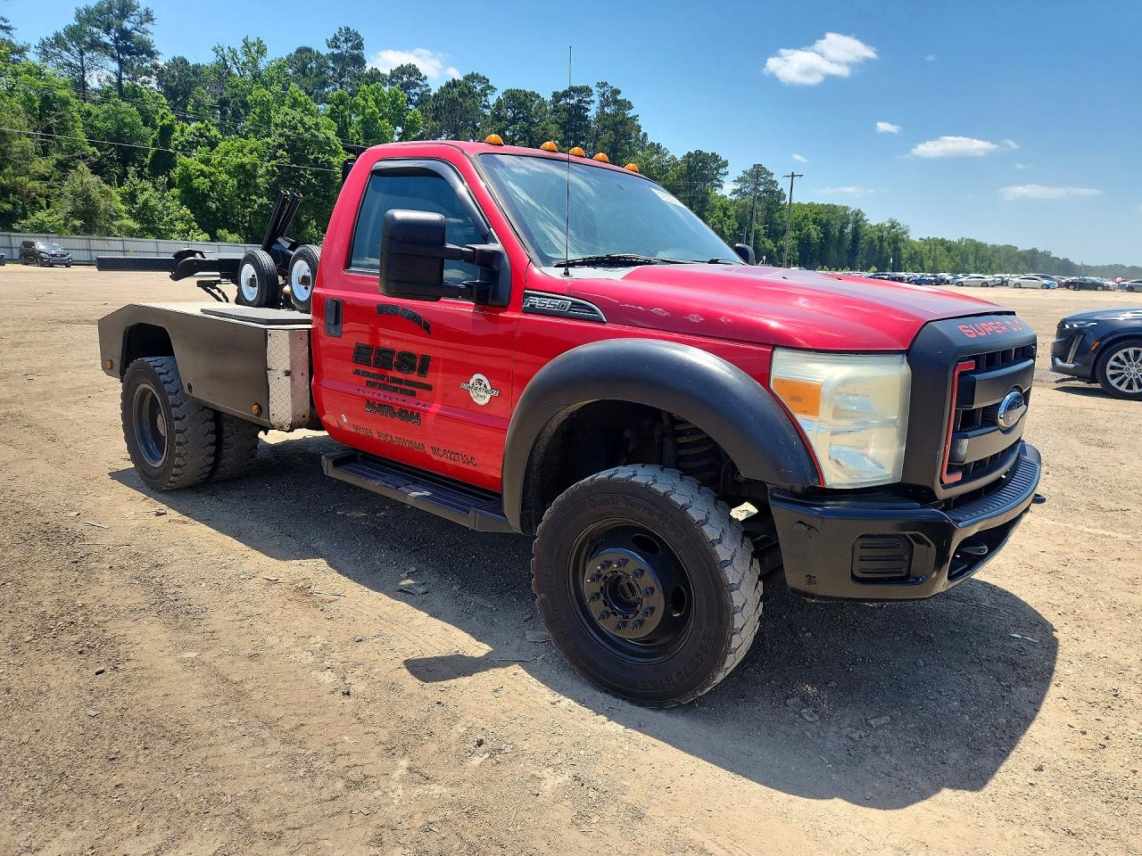 Ford F-550 Super Duty