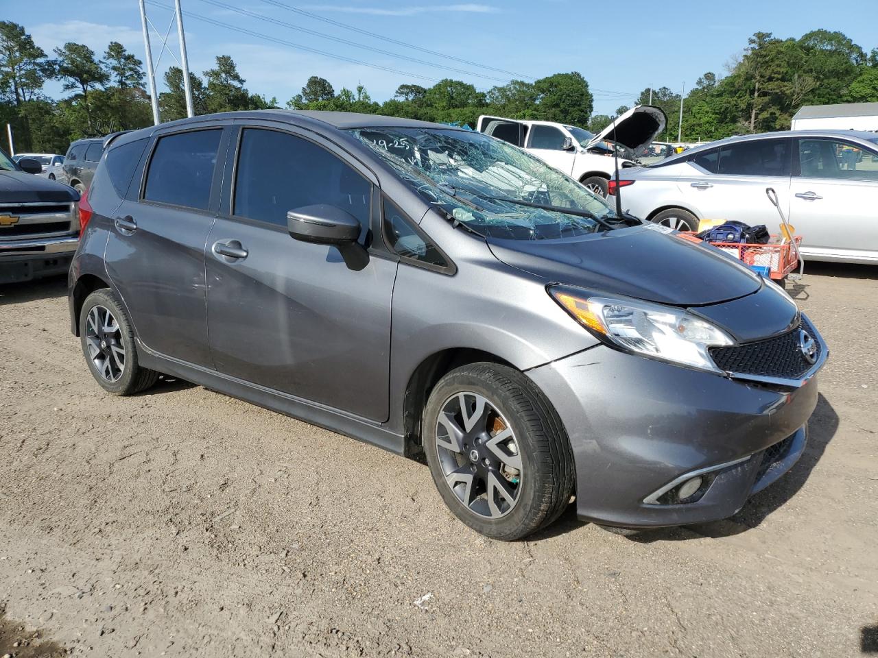 Nissan Versa S