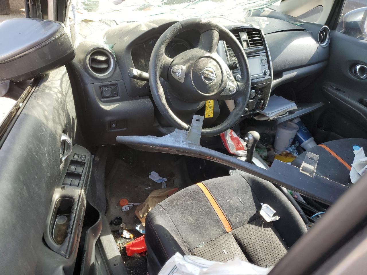 Nissan Versa S