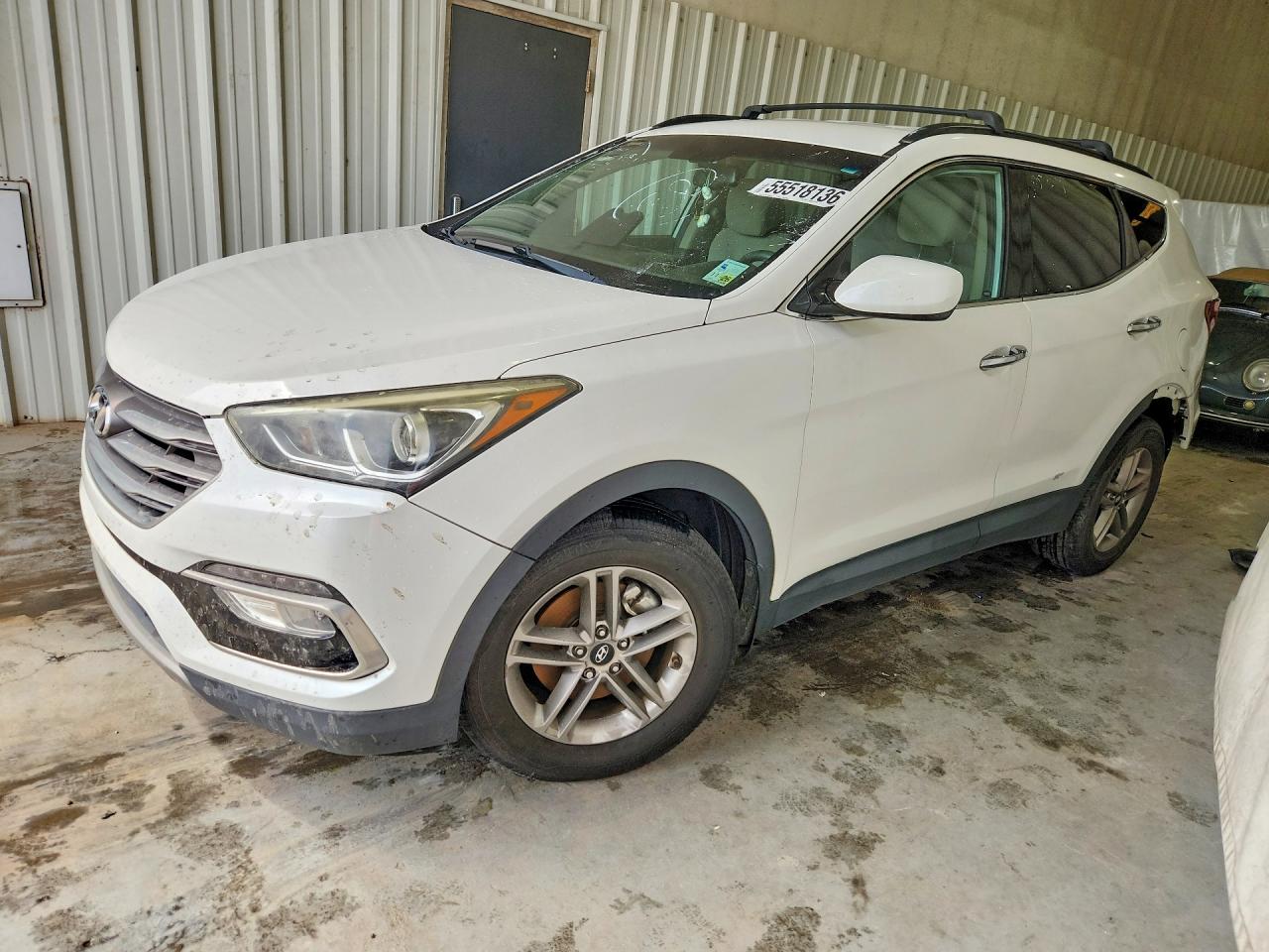 Salvage Hyundai SANTA FE Image