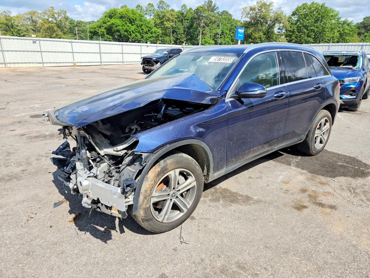 Salvage Mercedes-Benz GLC Image