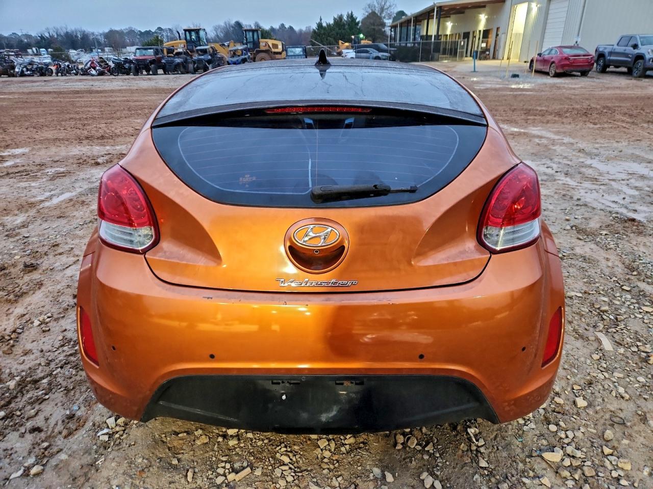 Hyundai VELOSTER