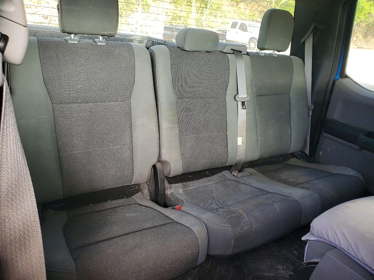 Ford F-150 Super Cab
