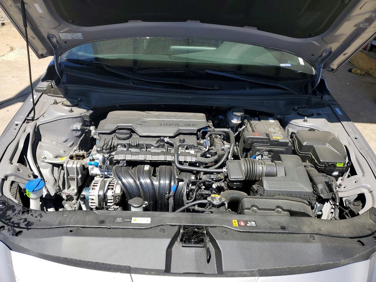 Hyundai ELANTRA Sel Sport