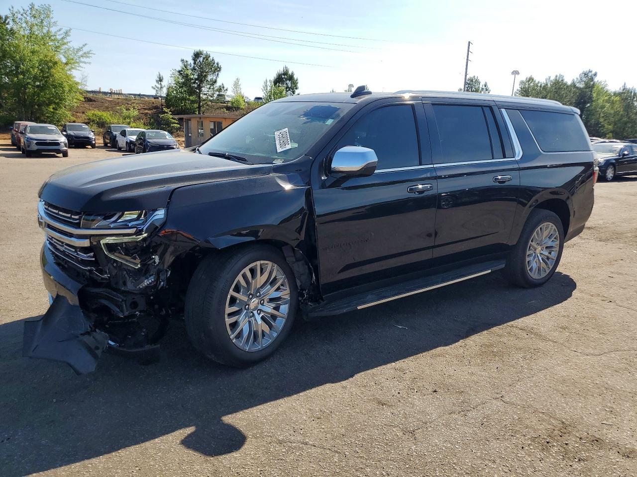 Salvage Chevrolet Suburban Image