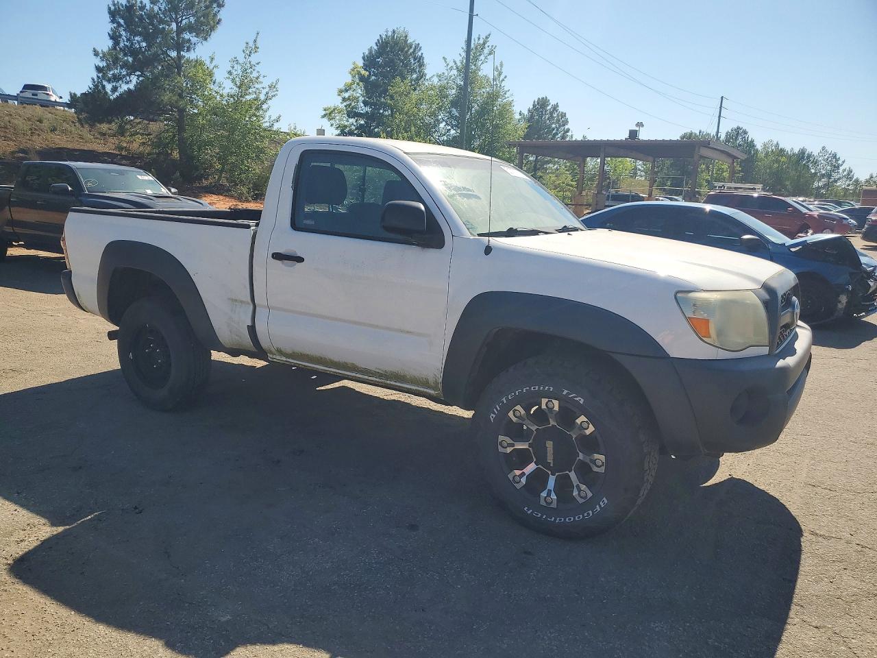 Toyota Tacoma Base