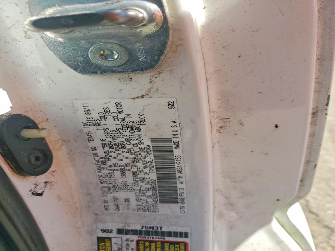 Toyota Tacoma Base