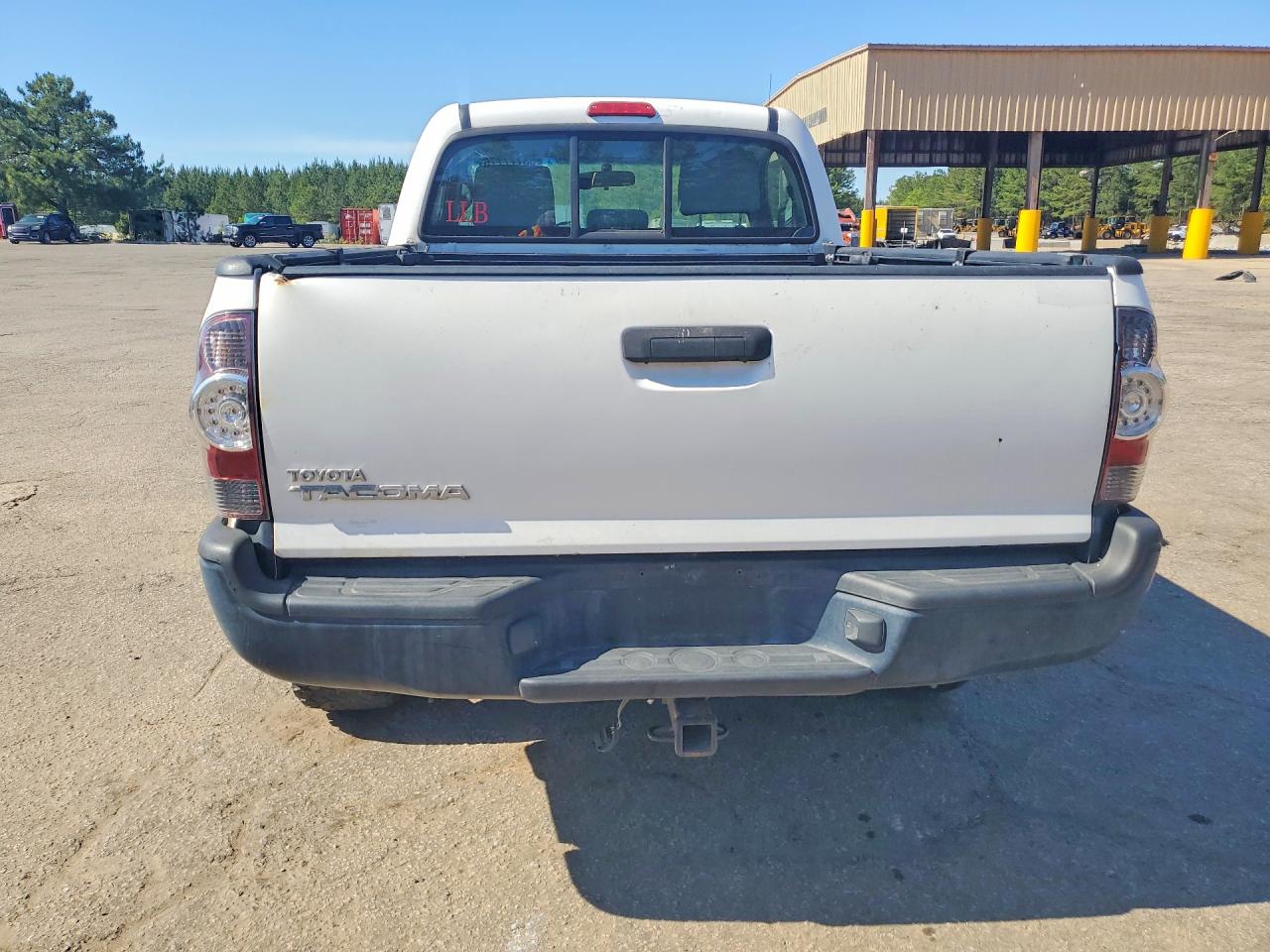 Toyota Tacoma Base