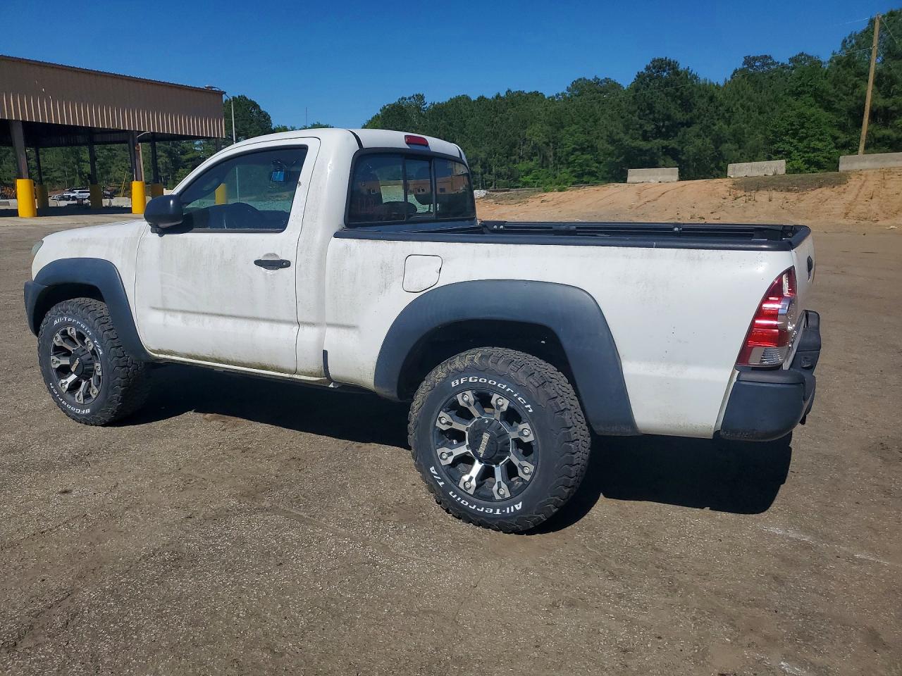 Toyota Tacoma Base