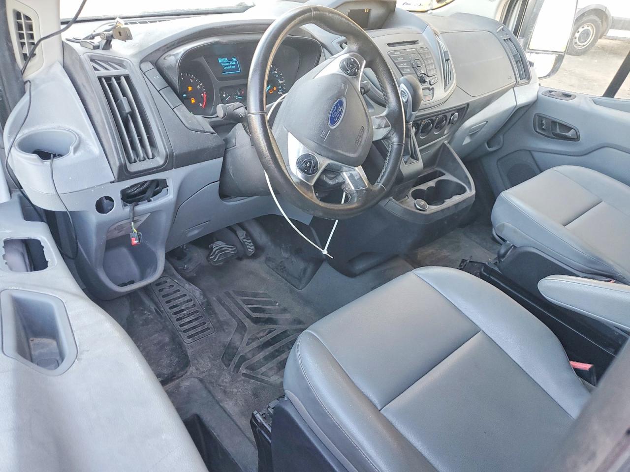 Ford Transit T-250